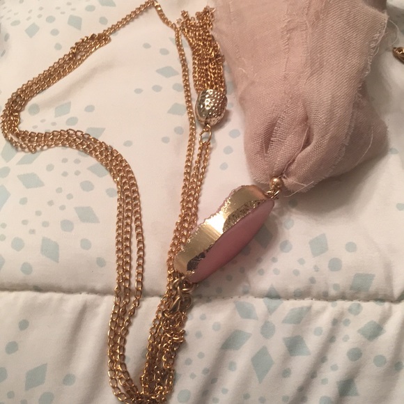 Plunder set-Gold tone tassel cloth crystal pendant - Picture 2 of 2